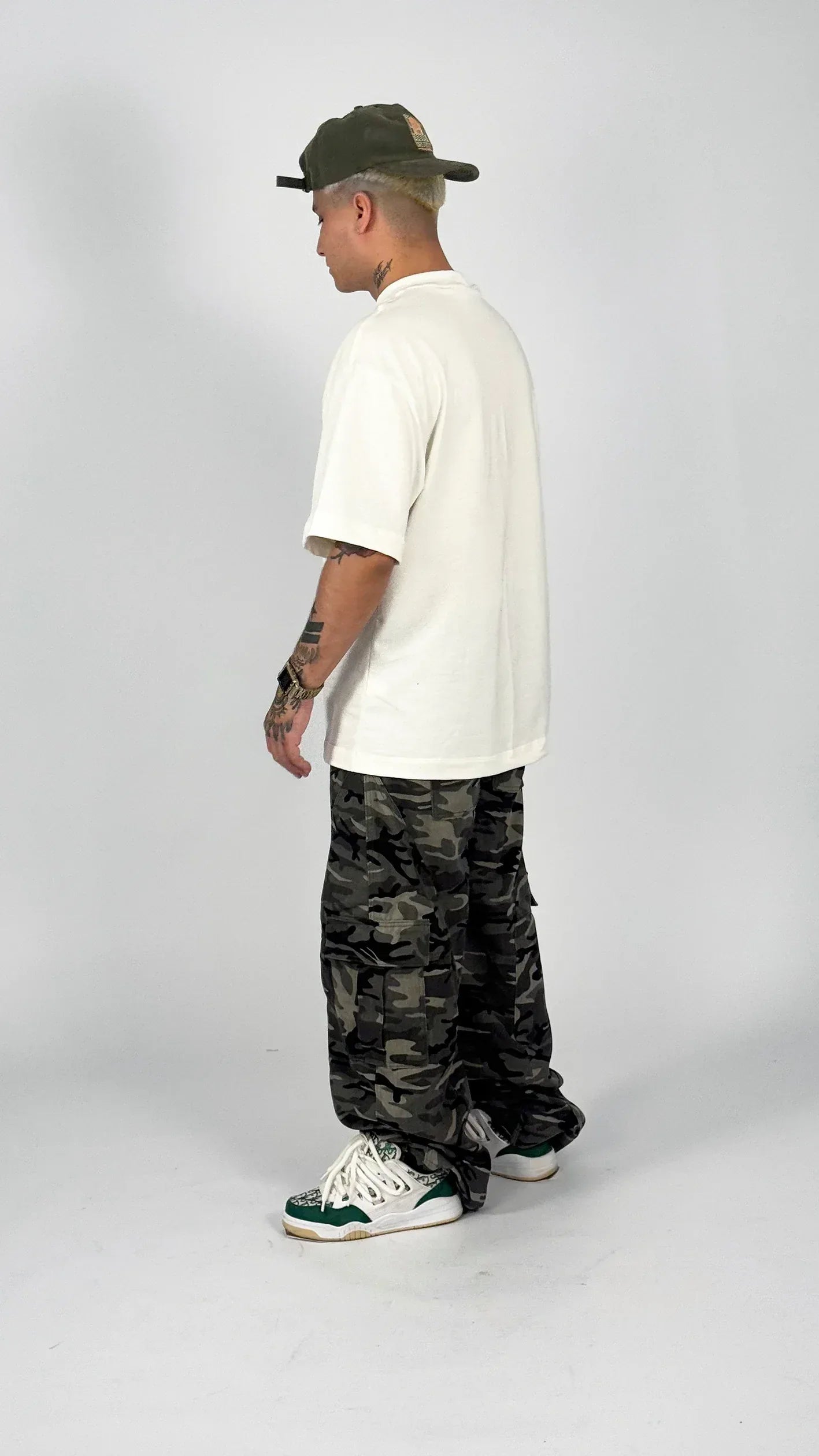 BAISC OVERSIZED - MONEYS