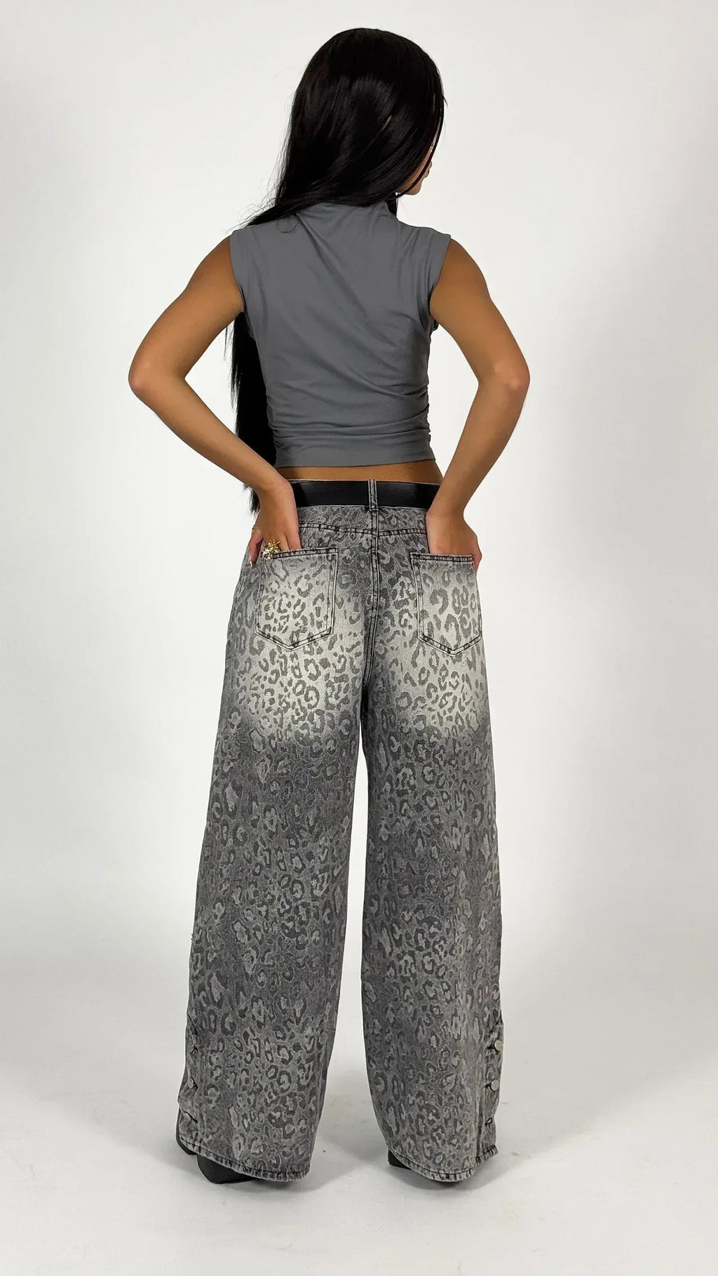 CALÇA CHROME LEOPARD - MONEYS