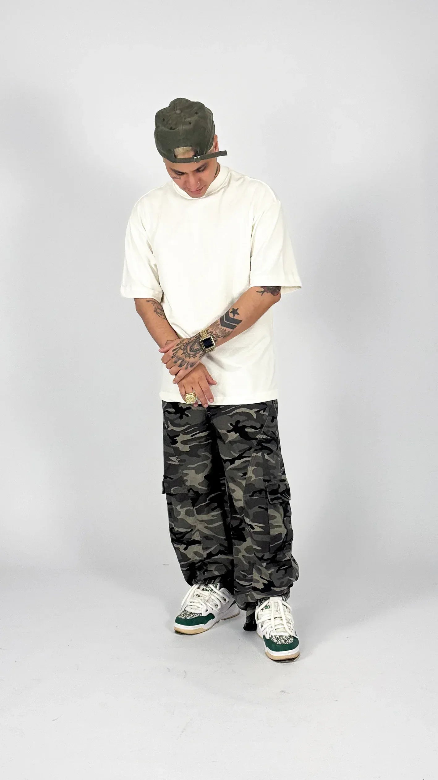 BAISC OVERSIZED - MONEYS