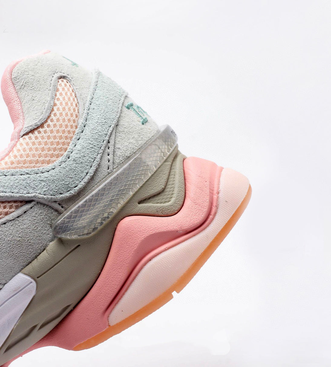 New Balance 9060 Baby Shower Blue