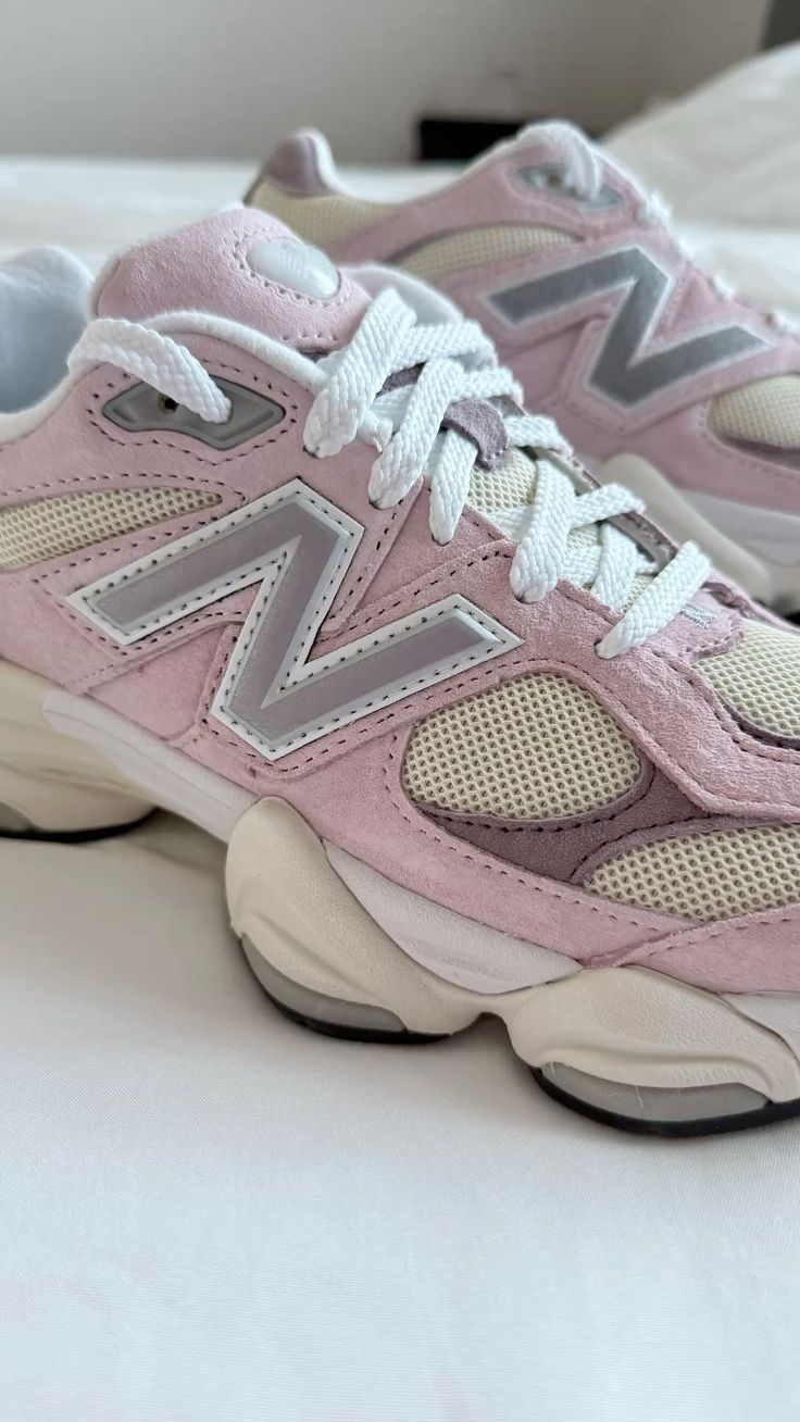 New Balance 9060 Rose Sugar Angora