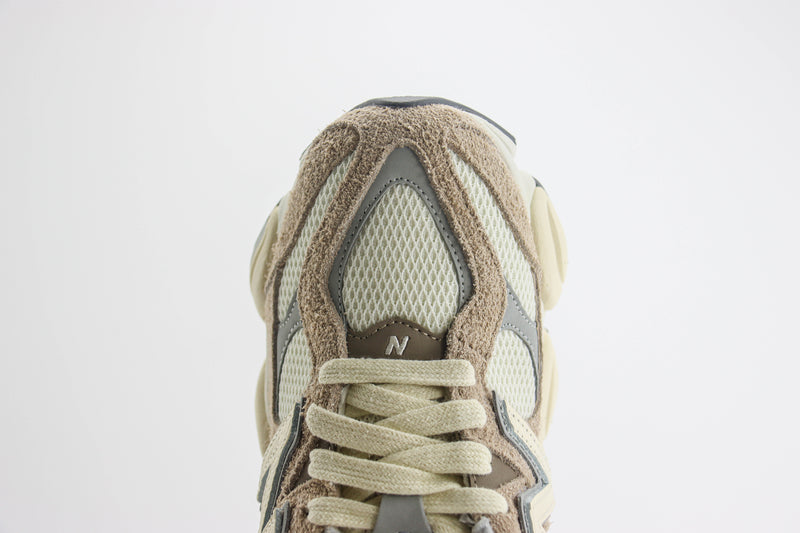 New Balance 9060 Driftwood