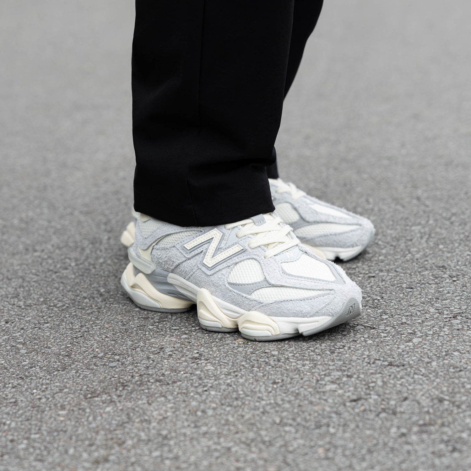 New Balance 9060 Quartz Grey