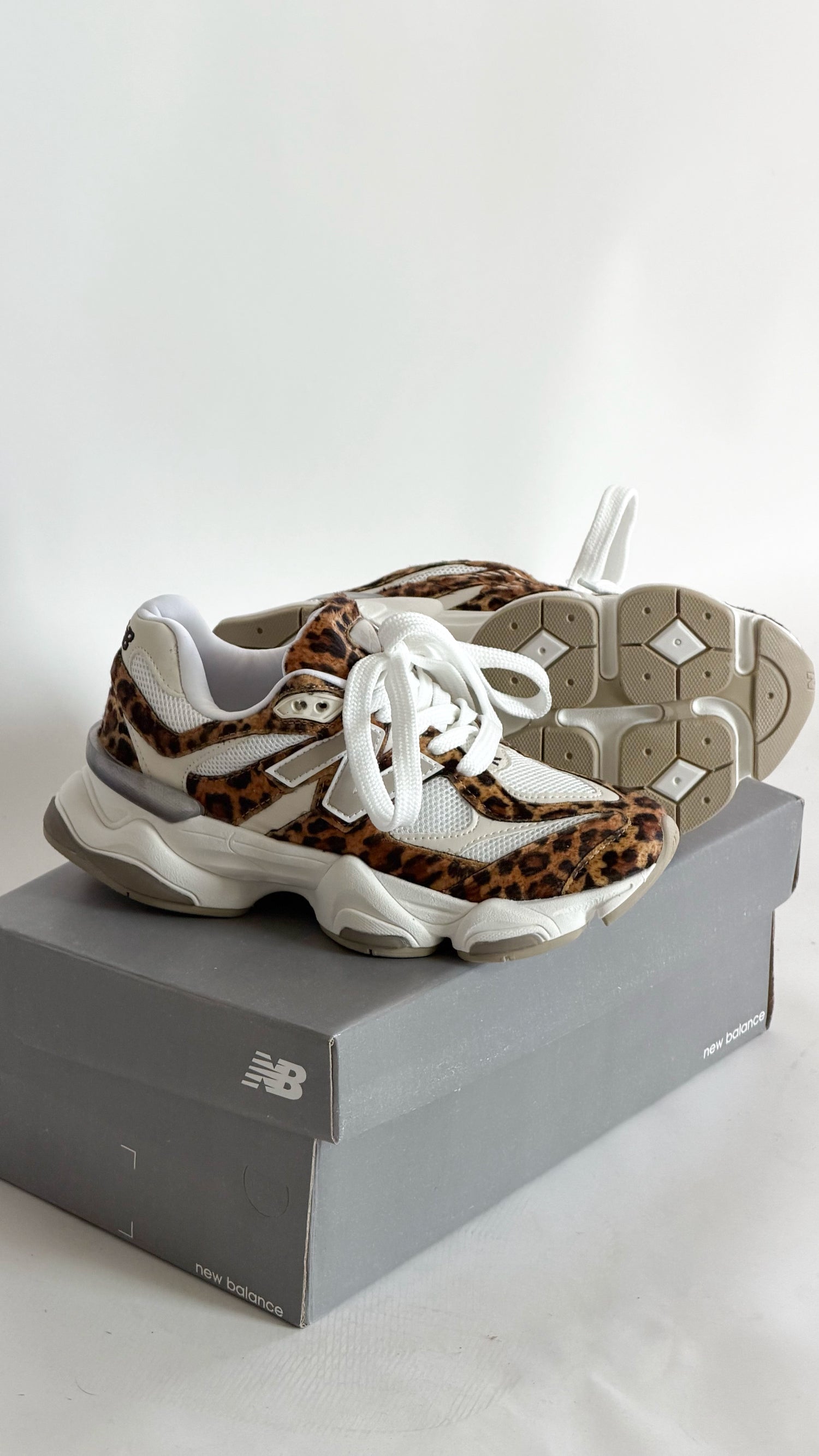 NB 9060 Leopard