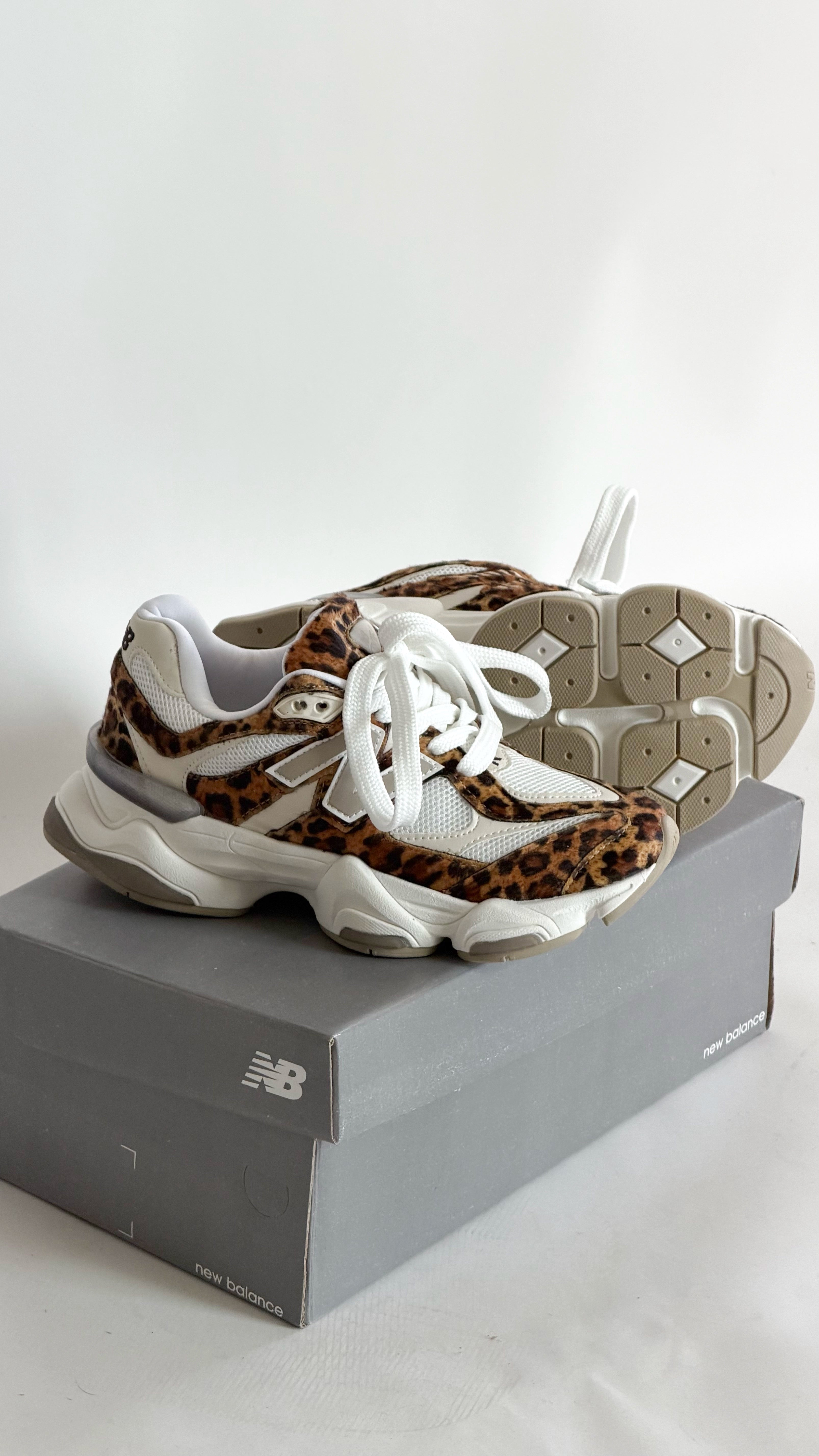 NB 9060 Leopard
