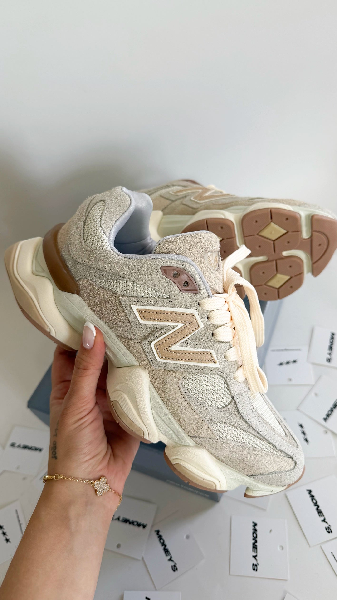 NB 9060 Champagne