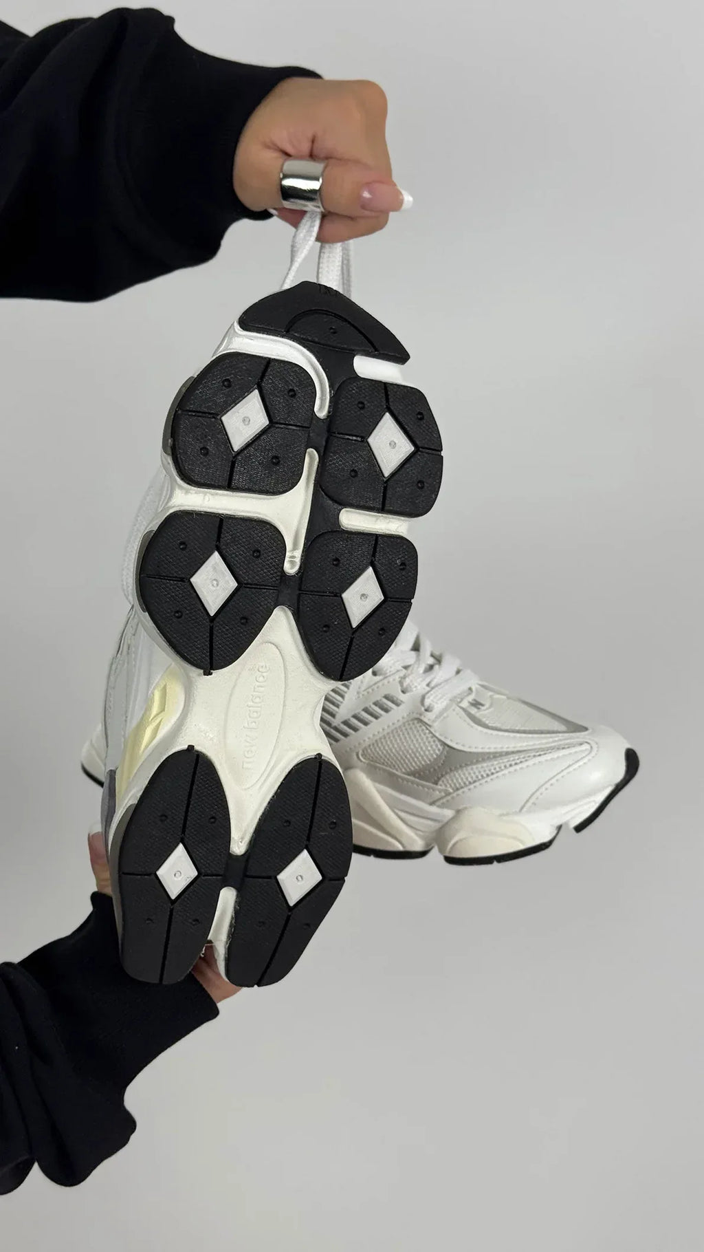 NB 9060 WHITE PERLA - MONEYS