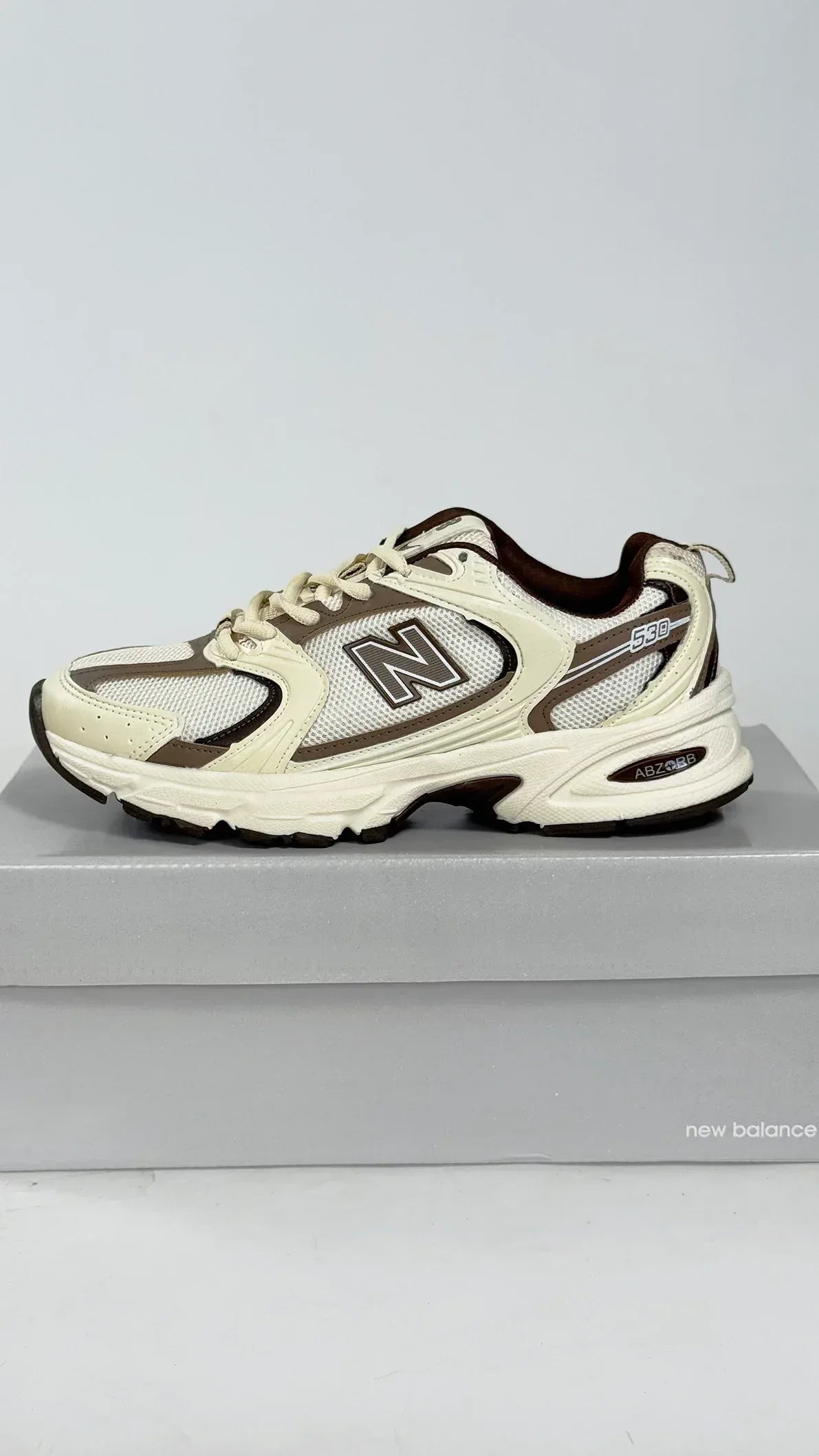 NB 530 CAFÉ OFF - MONEYS