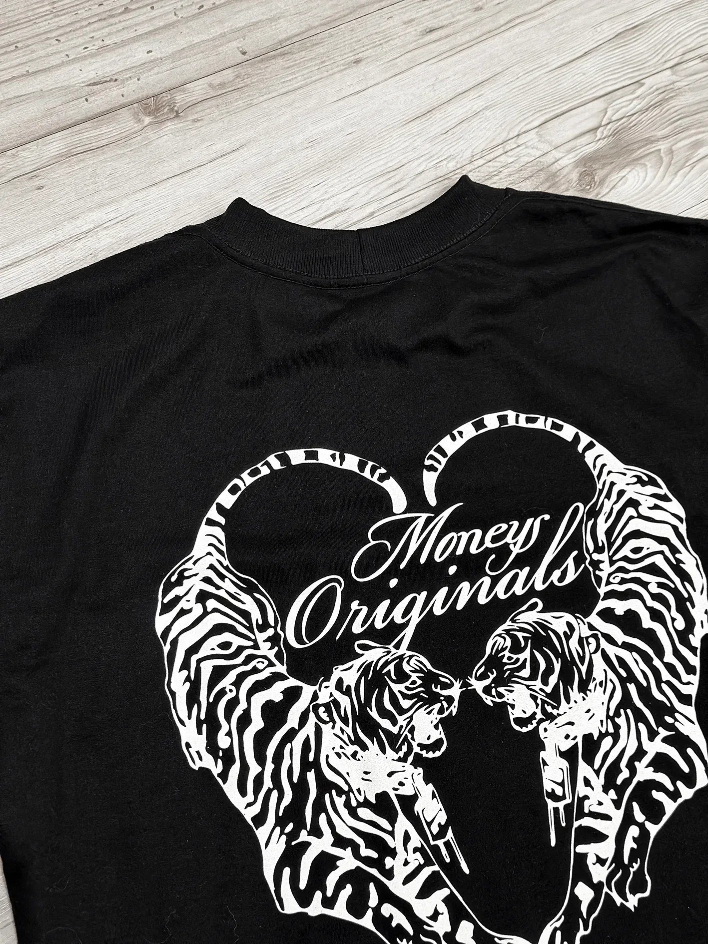 CAMISETA MONEYS TIGER - MONEYS