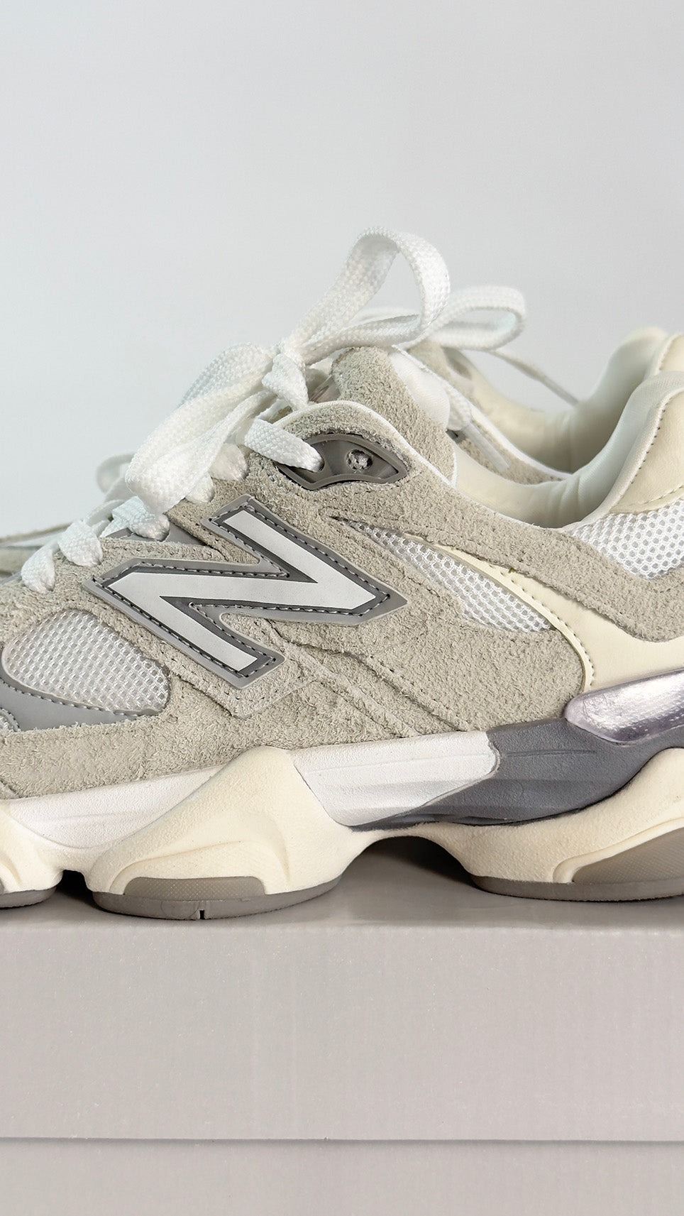 NB 9060 Grey Off