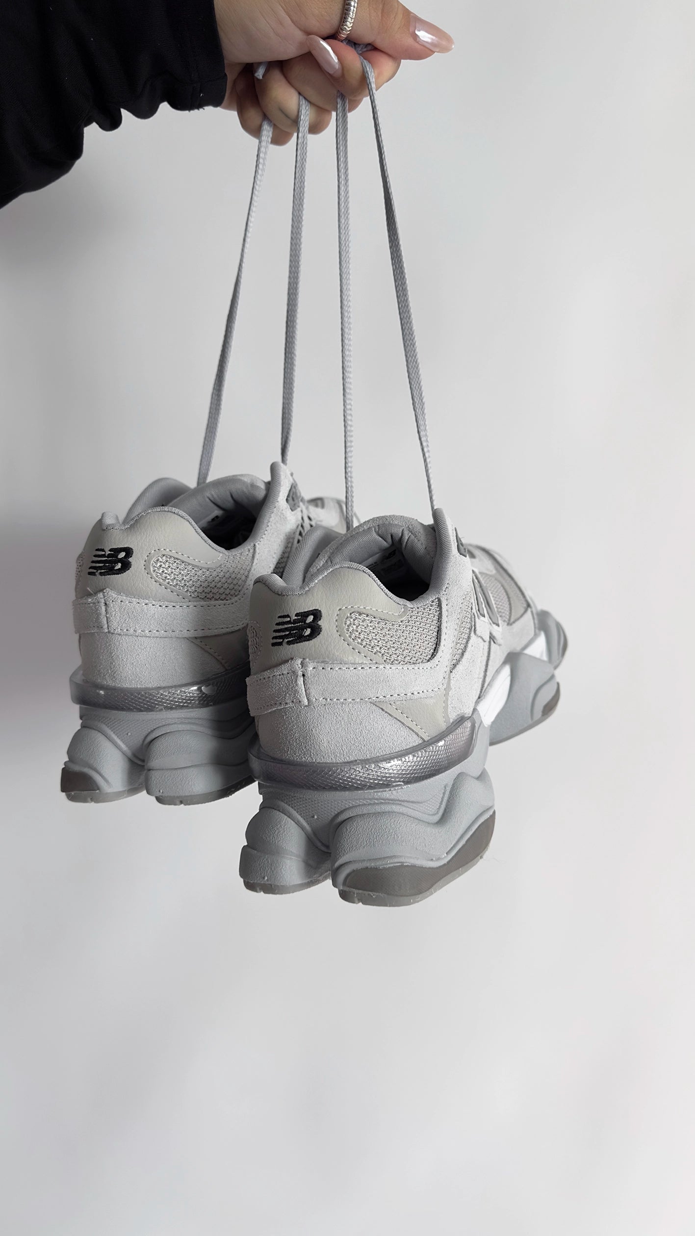 NB 9060 Chrome Eclipse