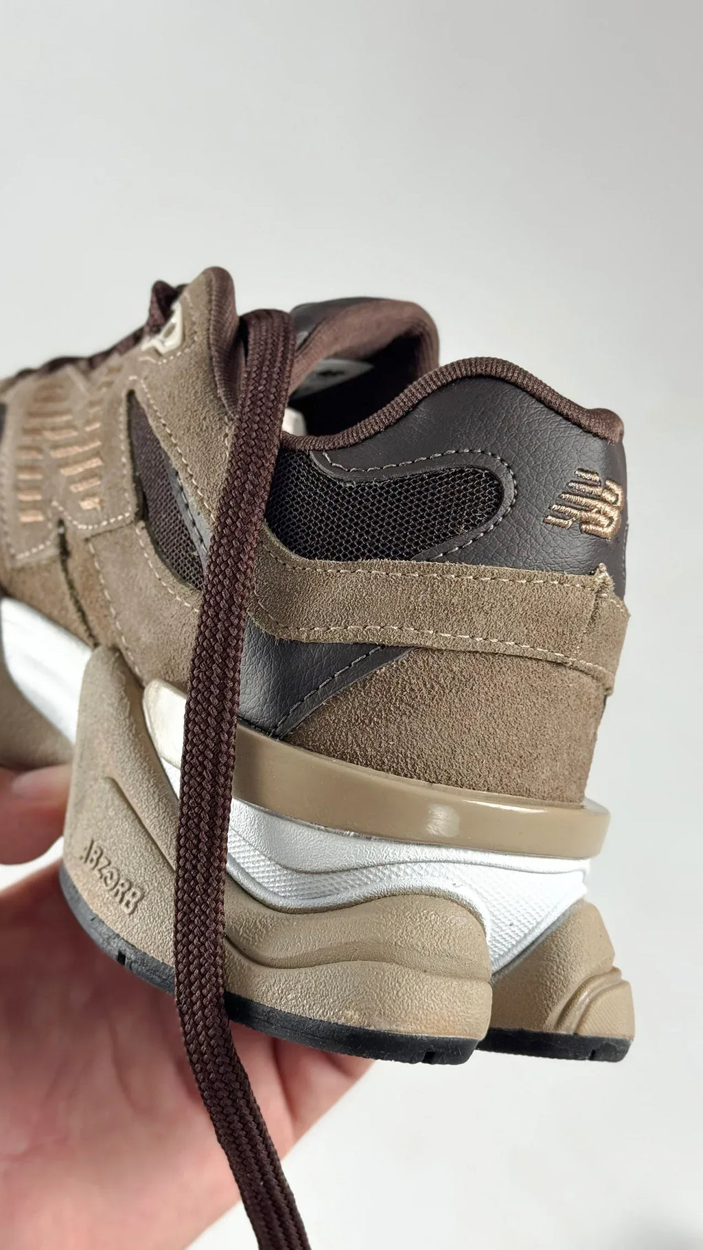 NB 9060 MARROM - MONEYS