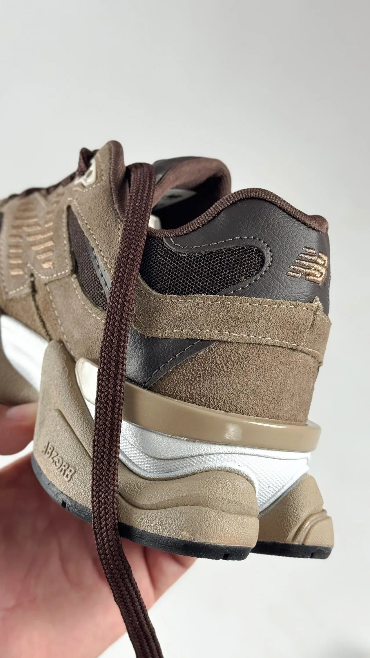 NB 9060 MARROM - MONEYS