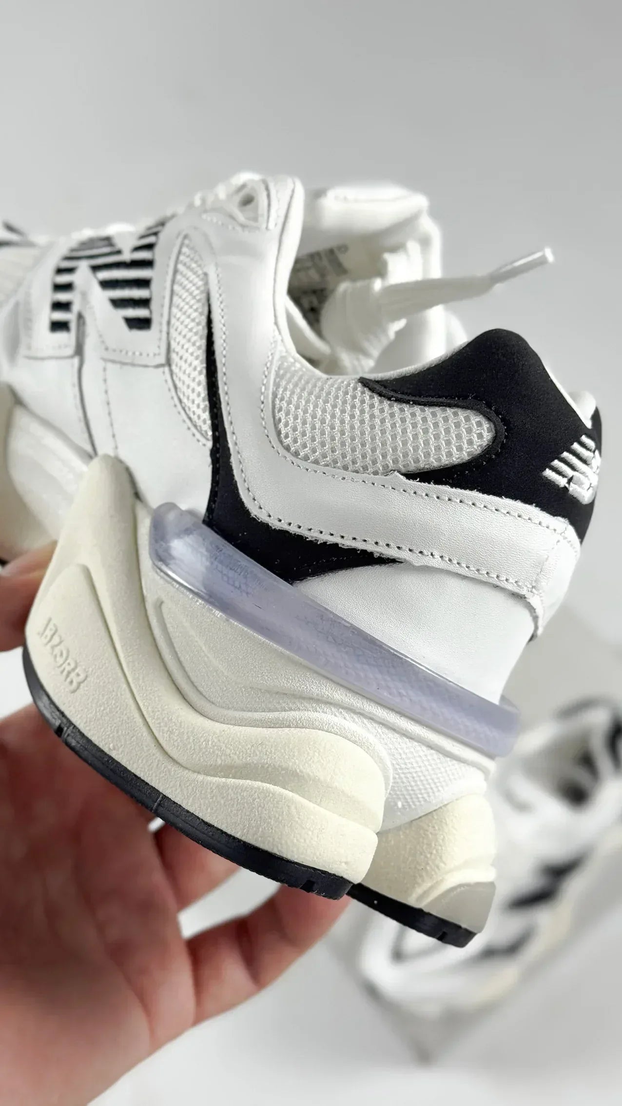 NB 9060 WHITE BLACK - MONEYS