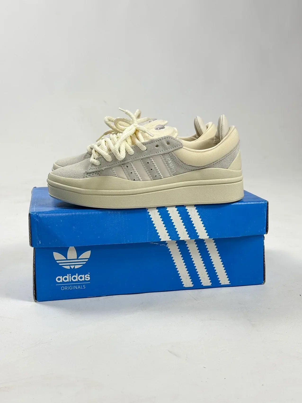 ADIDAS CAMPUS OFF WHITE - MONEYS