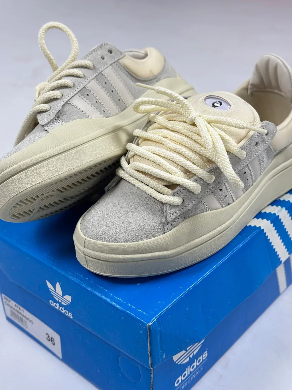 ADIDAS CAMPUS OFF WHITE - MONEYS