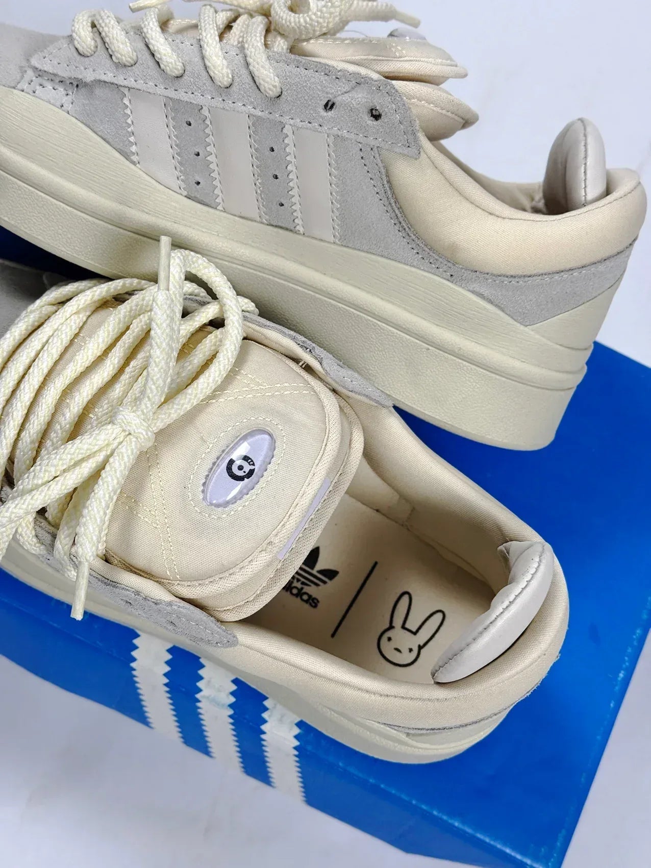 ADIDAS CAMPUS OFF WHITE - MONEYS