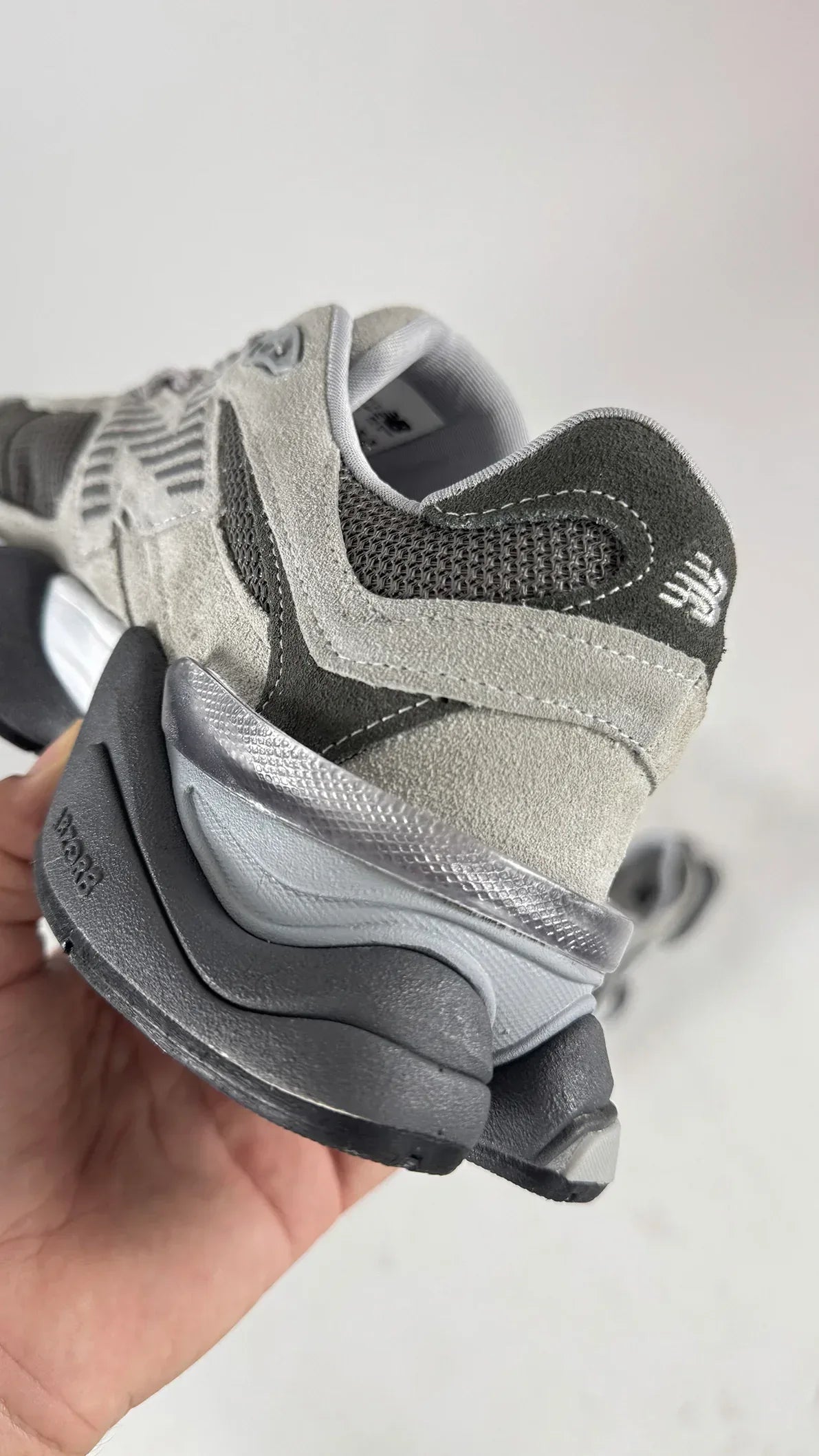 NB 9060 DARKMOON - MONEYS