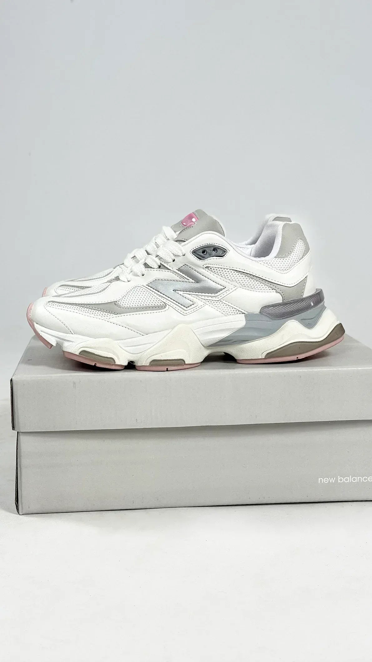 NB 9060 BRANCO ROSA - MONEYS