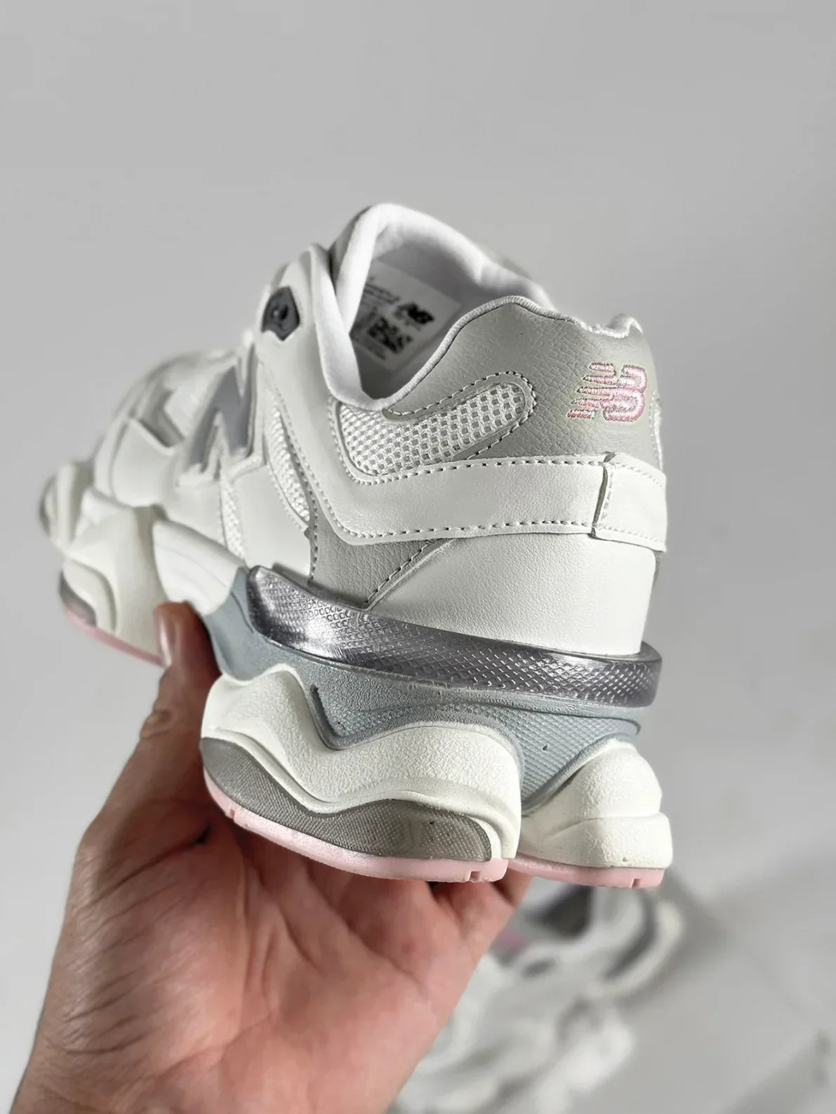 NB 9060 BRANCO ROSA - MONEYS