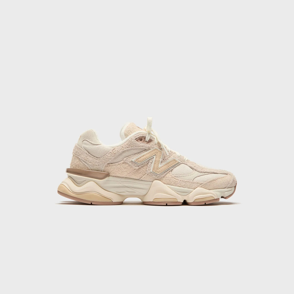 New Balance 9060 Bisque Sea Salt