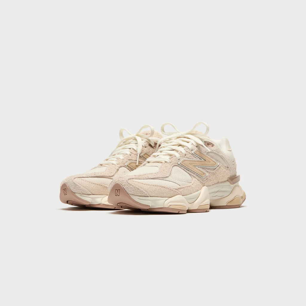 New Balance 9060 Bisque Sea Salt