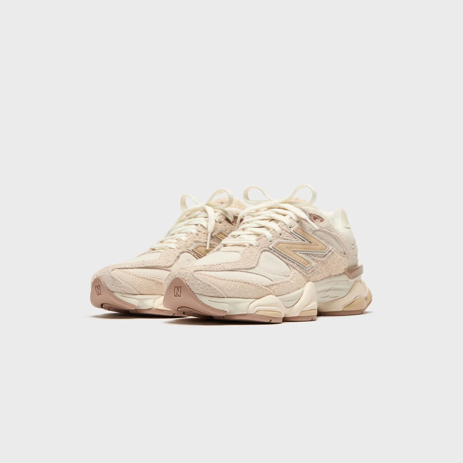 New Balance 9060 Bisque Sea Salt