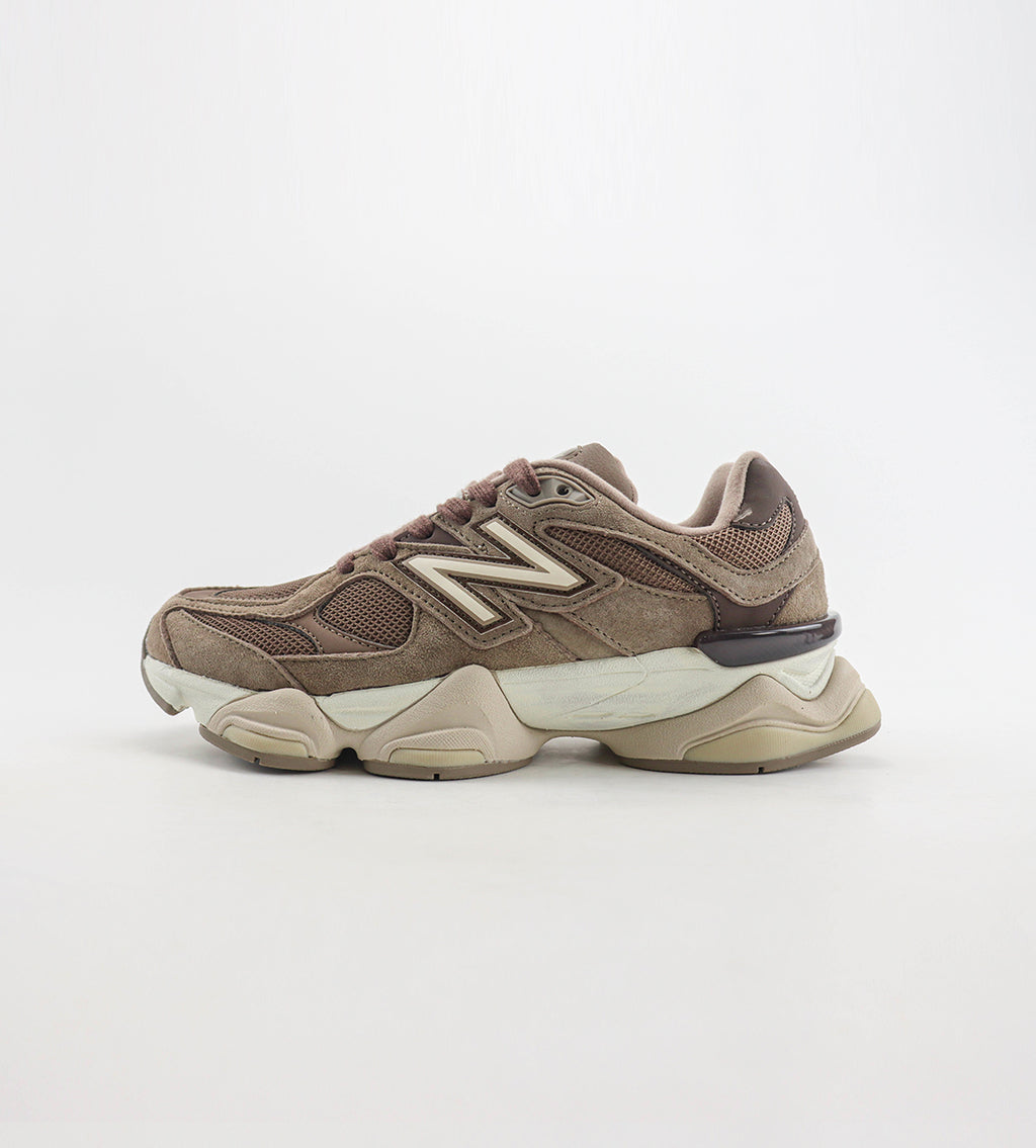 New Balance 9060 Mushroom Brown