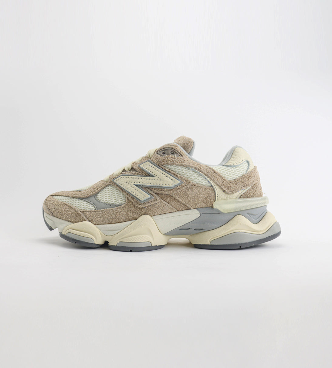 New Balance 9060 Driftwood