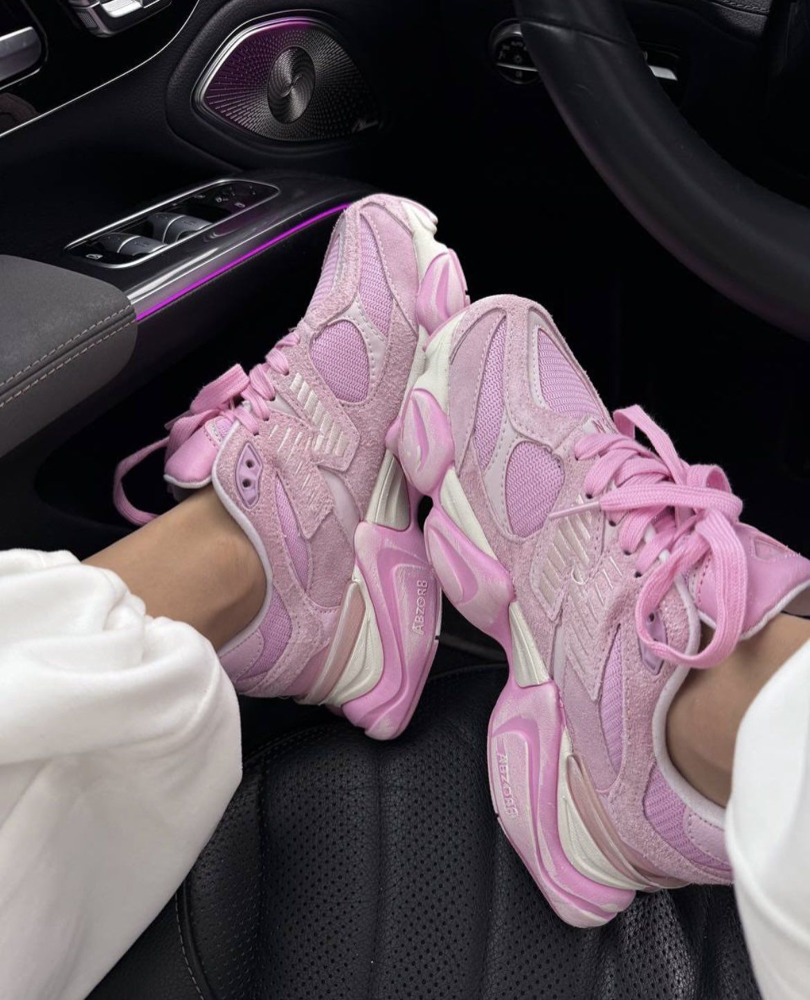 New Balance 9060 Pink Overdye