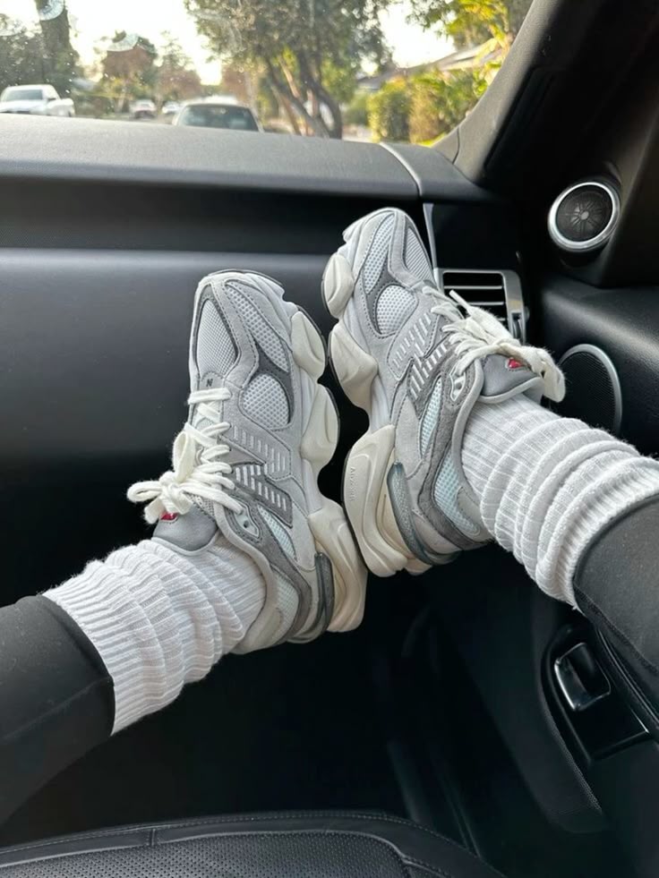 New Balance 9060 Rain Cloud