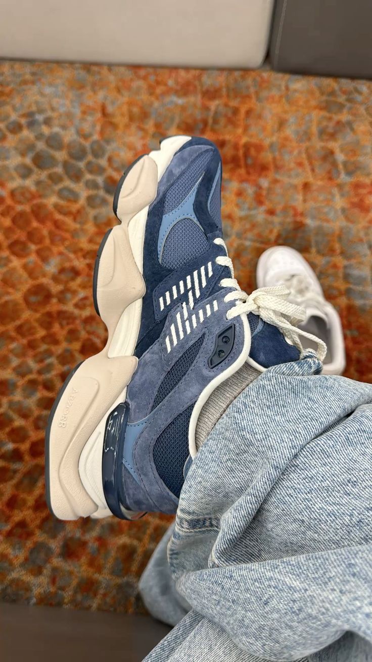 New Balance 9060 Vintage Indigo Heron Blue