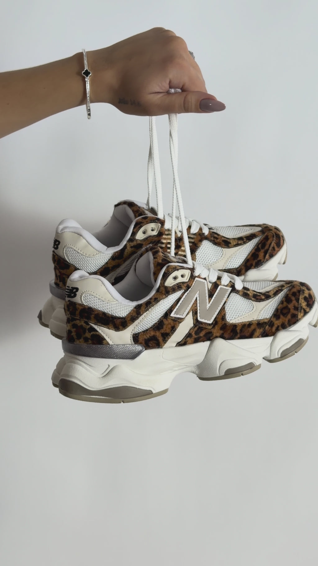 NB 9060 Leopard