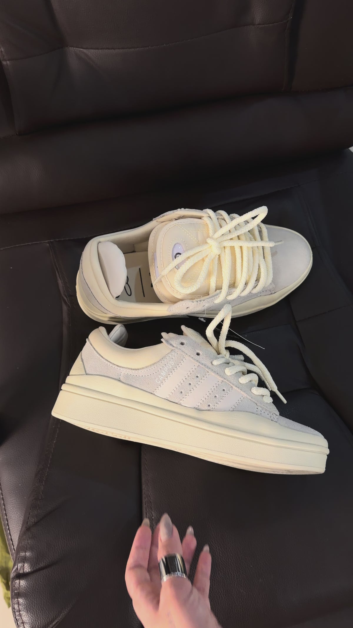 Campus Off White